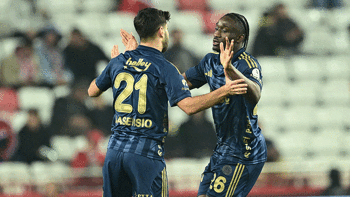 Fenerbahçe için ideal sistem çift forvet!