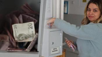 Liseliler 'Orta sandık'ta 191 bin TL topladı! 'Geçen yıl da çok güzel dönüşler aldık'