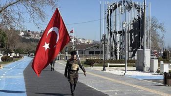 Torundan dedeye vefa! Şehitler için 8 yıldır İstanbul'dan Çanakkale'ye yürüyor