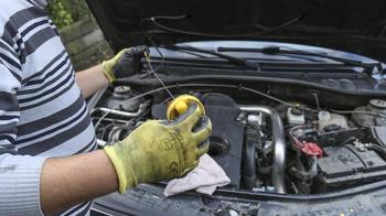 Tatilde yola çıkacak sürücülere araç bakımı uyarısı