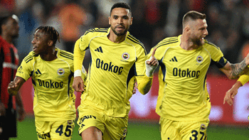 Youssef En-Nesyri gollerine Suudi Arabistan'da devam ediyor