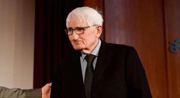 Ünlü filozof ve sosyolog Jürgen Habermas 96 yaşında hayatını kaybetti