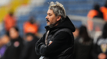 Eyüpspor teknik direktörü Atilla Gerin'den eleştiri! 'Kimsenin futbol oynamadığı bir maç'