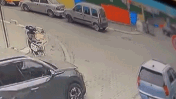 5 araçta büyük çaplı maddi hasar meydana geldi! Zincirleme kaza...