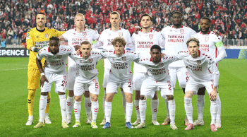 Samsunspor'da hedef her şeye rağmen turu geçmek!
