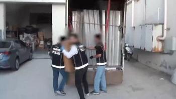 Bağcılar'da kamyonete uyuşturucu operasyonu! Ele geçirilen miktar dudak uçuklattı