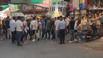 Kuşadası'nda 'müşteri kapma' kavgası! Bıçaklar çekildi; 2 yaralı