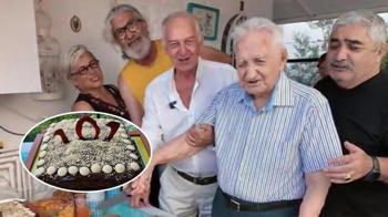 Asırlık çınardan 'sağlık' tavsiyesi! 'Bunu yaparsanız uzun yaşarsınız'
