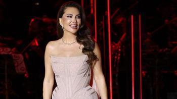 ‘Sivaslılar Günü'nde Ebru Yaşar rüzgarı! Konser alanı doldu taştı