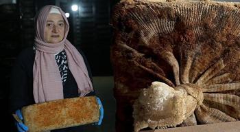 14 metre derinlikte 8 ay bekliyor! Küf kırmızıya dönünce yüzeye çıkıyor