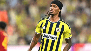 Fenerbahçe'de sol kanadın yeni lideri Archie Brown!
