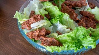 Dakikalarca çiğ köfte yoğurma derdine son! Blender kullanarak 5 dakikada hazır