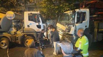 Avcılar'da dehşet anları: Yokuşta kayan beton pompası 7 aracı biçti