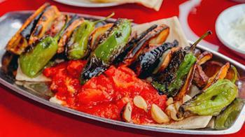 Tokat kebabının lezzet sırrı! Patlıcanları tuzlayıp birbirine sürtün