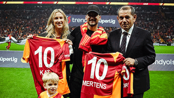 Galatasaray yönetiminden Mertens kararı! Kulüpte yeni görev