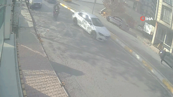 Ortalık bir anda savaş alanına döndü! Direksiyon hakimiyetini kaybedince...