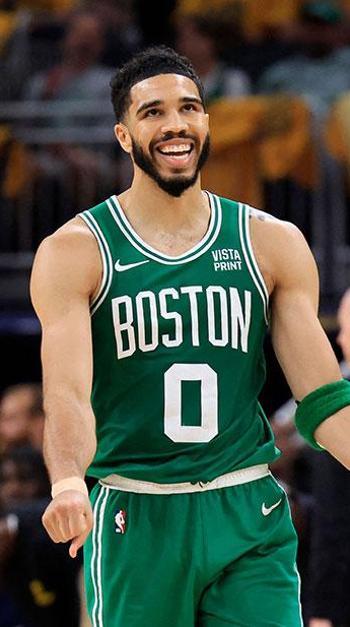 NBA'de finale yükselen ilk takım Boston Celtics!