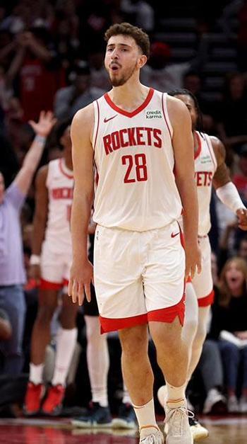 Alperen Şengün double-double yaptı! Rockets, Knicks‘i devirdi 