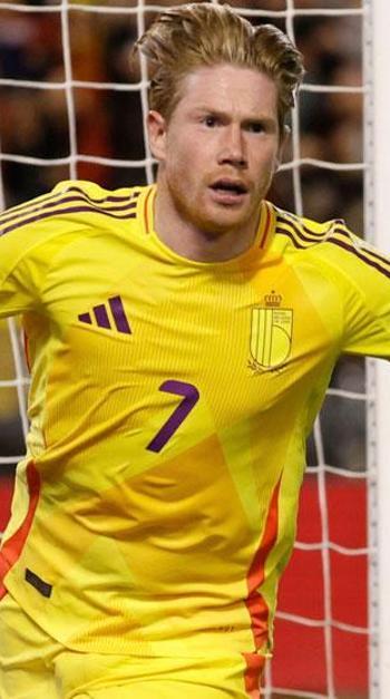Kevin De Bruyne imzayı attı! Transfer resmen açıklandı