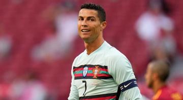 Portekizli yıldız futbolcu Ronaldo, EURO 2020'de yeni rekorlar peşinde