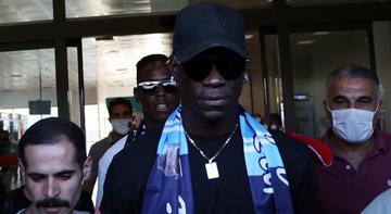 Mario Balotelli'den kaza tepkisi! 'Sadece bir arabayı parçaladım'