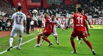 Antalyaspor - Sivasspor maçından kareler
