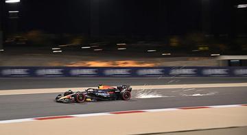 Bahreyn GP'de pole pozisyonu Max Verstappen'in!
