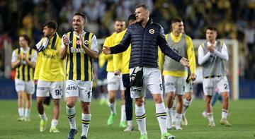 Fenerbahçe'de yönetim ve teknik heyet düğmeye bastı! 'Bitmedi'