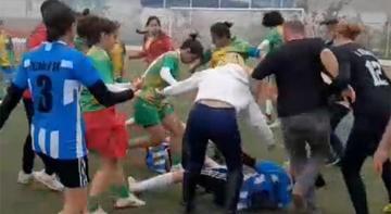 Kadınlar Futbol 3. Ligi'nde arbede: 7 oyuncu yaralandı