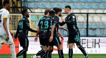 Adana Demirspor, İstanbulspor'u tek golle mağlup etti!