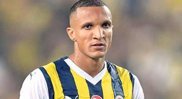 Fenerbahçe'de Galatasaray derbisi öncesi Becao cezalı duruma düştü