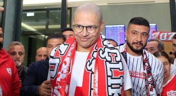 Antalyaspor'un yeni teknik direktörü Alex de Souza şehre geldi!