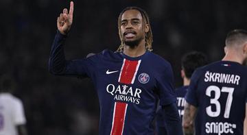 Paris Saint Germain, Strasbourg'u 4 golle devirdi!