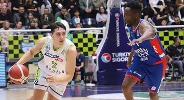 Anadolu Efes, Yukatel Merkezefendi Belediyesi deplasmanında galip!