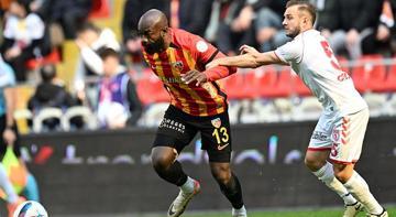 Kayserispor - Samsunspor maçından kareler