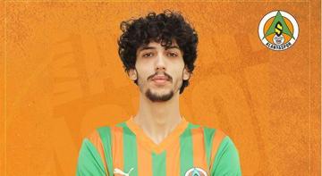 Alanyaspor Enes Keskin'i renklerine kattı