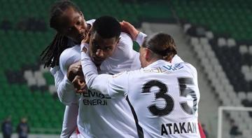 Fatih Karagümrük, Sakaryaspor deplasmanında geri döndü!