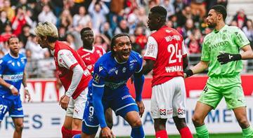 Auxerre, Reims deplasmanında galip!