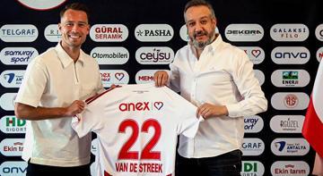 Antalyaspor, Sander Van de Streek ile nikah tazeledi
