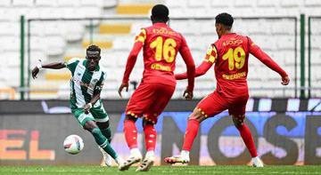 Konyaspor - Göztepe maçından kareler