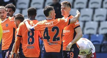 Başakşehir geriden gelerek kazandı! Kırmızı kartlar havada uçuştu