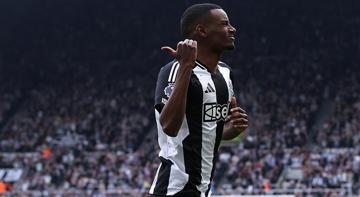 Newcastle United kazandı, Ipswich Town küme düştü!