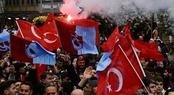 Trabzon'da taraftarlar finali dev ekranda izledi!