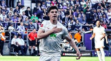 Augsburg'un genç oyuncusu Mert Kömür, Süper Lig'de tuttuğu takımı açıkladı