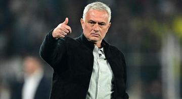 Beşiktaş derbisi öncesi Fenerbahçe'de gözler Mourinho'ya çevrildi!