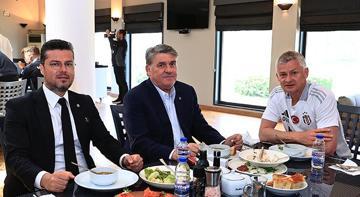 Beşiktaş'ta derbi öncesi Ümraniye çıkarması! Serdal Adalı'dan futbolculara mesaj