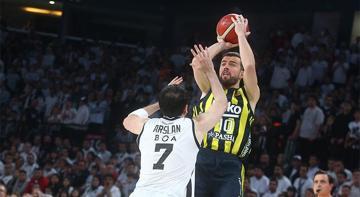 Melih Mahmutoğlu: Futbolda başarısızlık sonrası bizden şampiyonluk beklentisi var