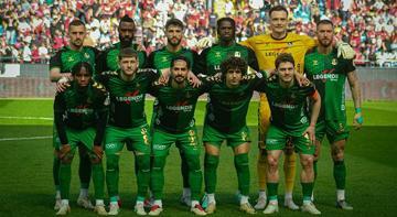 1. Lig'de Sakaryaspor son anda lige tutundu!