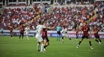 Gaziantep FK - Kasımpaşa maçından kareler