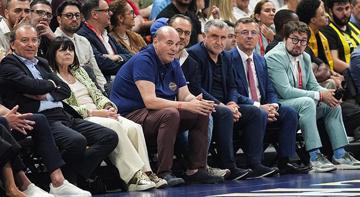 Bakan Bak: Türk basketboluna ciddi yatırımlar yapıyoruz!